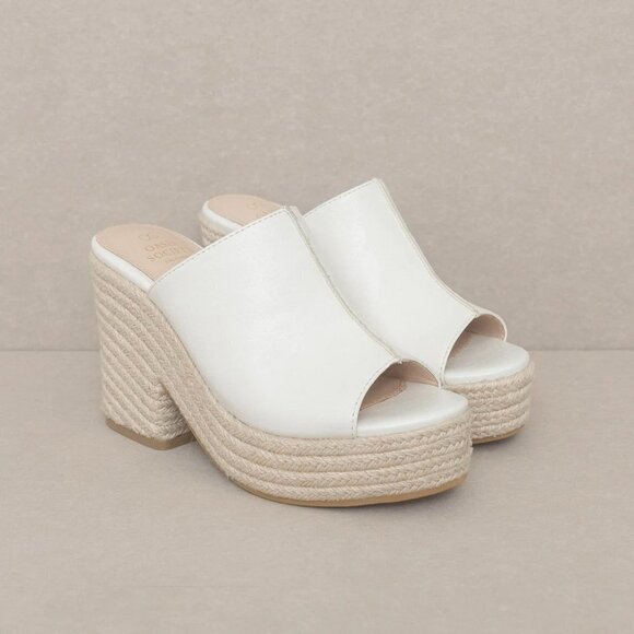 THE MELISSA OFF WHITE CHUNKY PLATFORM WEDGES - Picture 3 of 4